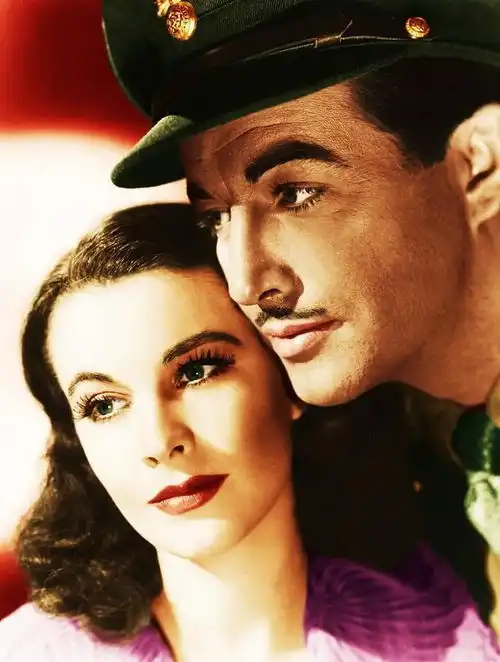 以电影魂断蓝桥为主题分析失落的爱情与战争的阴影
