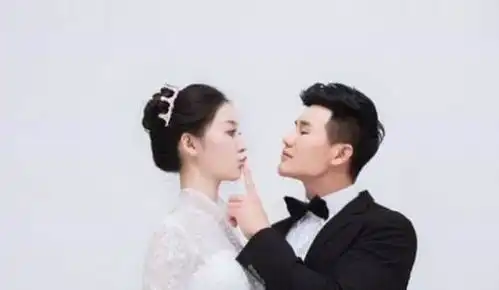 因出演小兵张嘎出名,今娶张少华孙女为妻,成人生赢家