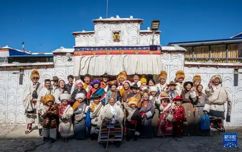 新春走基层藏历新年遇上农历春节藏北人家四世同堂年味浓