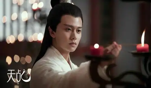 天乩白蛇传小白蛇水池中修炼成型,宛如出水芙蓉