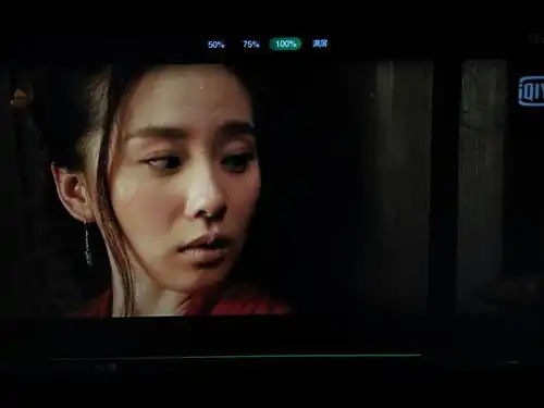 刘诗诗新剧扮嫩失败,面瘫脸还摇头晃脑,这演技和郑爽有点像
