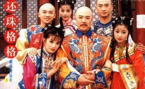 晚节不保张铁林三个孩子三个妈,一个不养,儿女亲妈联手起诉他
