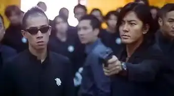 一些照片告诉你们,当年古惑仔剧组有多穷
