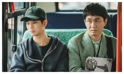 写在精神病结局之前唯有深藏痛苦记忆活着,才能获得幸福
