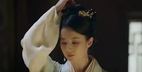 演活黄亦玫就够了,刘亦菲却演活了7个角色,个个都倾国倾城
