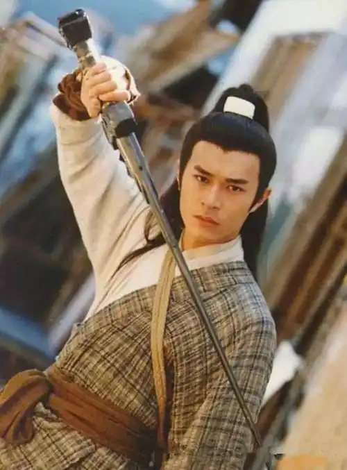 50个小故事,让你轻松记住高中英语全部形似单词,太绝了