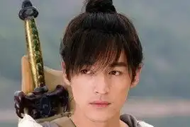 越式长衫秀亮相上海越楼餐厅