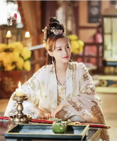 媚者无疆晚媚最美造型城主装排第二,第一美的不像话
