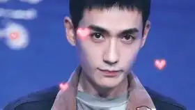 吴邪苏醒看见张起灵,一个动作表明两人关系,真的是真爱无疑了