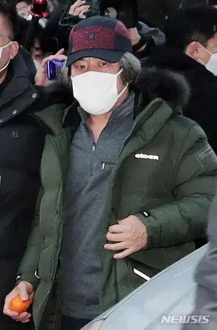 恶魔重返人间素媛案罪犯今晨出狱,未来7年将戴电子脚链
