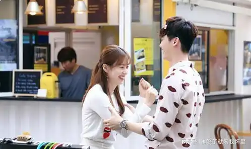 追女生不用花太多钱,男人做好这3件事,能得到女生的芳心