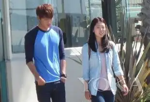 继承者们韩琦爱秀复古熟女范儿
