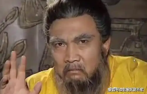 曹操孙权因同一件事各错过一位人才,刘备却笑了,强行续了口命
