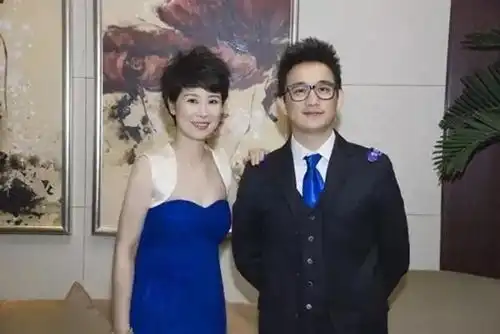 25岁低调结婚,因叛逆被黄磊保护20年,海清才真的是人间清醒