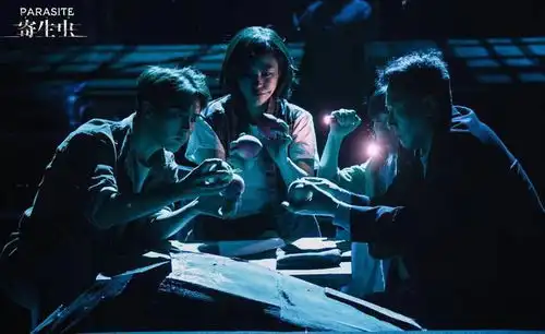 奥斯卡神作登上戏剧舞台寄生虫与山城观众见面
