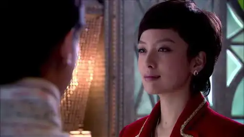 来不及四少想念静琬,躺在床上感受她留下的气息,好虐