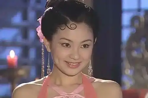 还记得倚天屠龙记中的小昭吗如今怎样了