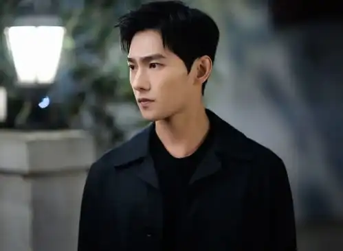 你是我的荣耀一口气12集,太心疼杨洋了,关在给我看哭了
