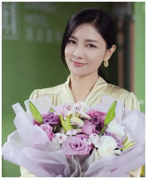 杨洋迪丽热巴你是我的荣耀杀青剧照