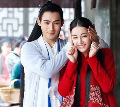 烈火如歌后,迪丽热巴再次挑战古装剧,看到男主就想追
