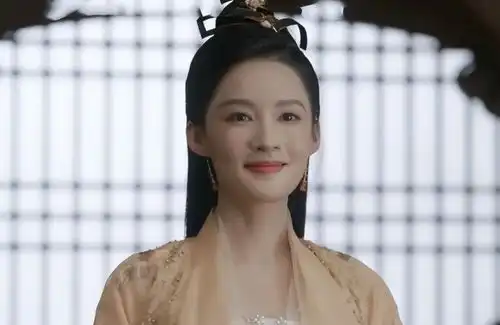庆余年2女主团颜值大赏,李沁婚服绝美,辛芷蕾紫衣造型出圈

