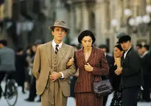 西西里的美丽传说玛莲娜的故事并不美丽
