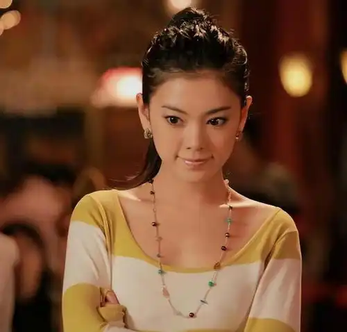 女星赵文琪自曝被骗创业遭人利用,曾饰演爱情公寓秦羽墨