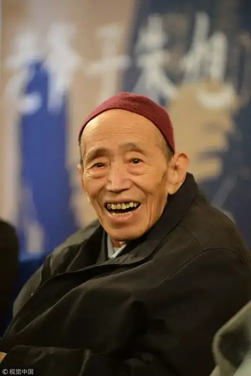 著名表演艺术家朱旭去世曾出演似水年华大宅门他说我的脑门上就写着演员俩字