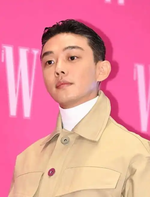 刘亚仁遭韩国电视台封杀,昔日作品被打码,连累宋慧乔也被调查
