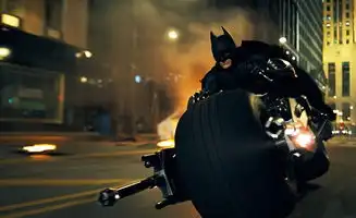 新蝙蝠侠风格180度大变身以90年代为背景仲同小丑做兄弟