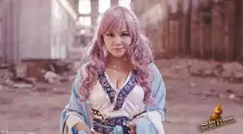 真人版葫芦娃大胸美女演蟒蛇精
