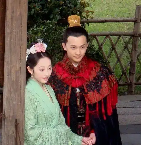 王文娟和陈晓旭我心目中的两个林妹妹
