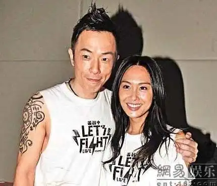 揭朱茵被家暴真相独自照顾公公时出事