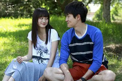 泰版匆匆那年定档6月,还记得那个傻到让人心疼的方茴吗
