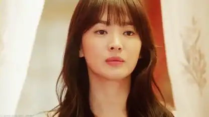 那年冬天风在吹热播宋慧乔被赞脸蛋绝美搭衣有范