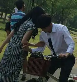 郑爽杨洋拍吻戏热辣网友大呼hold不住