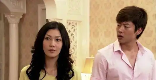 69岁大爷在养老院过年,骂子女不孝,咒老伴早死出轨40年,报应