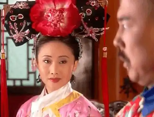 她因演还珠令妃娘娘走红,却说是被骗了才拍的
