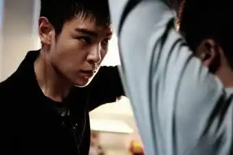 求bigbang崔胜贤top同窗生剧照