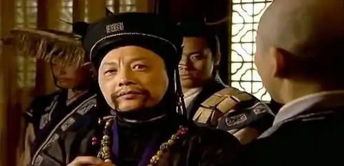 其实笑傲江湖中的余沧海就是个不懂江湖道义的小丑
