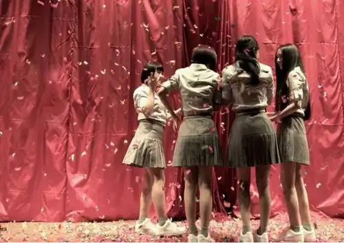 小时代,四个女孩的青春故事,让你感受不一样的友情
