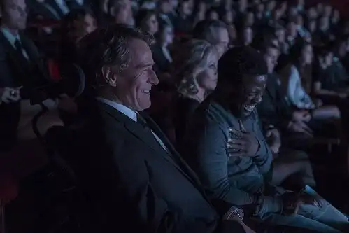 两个人的相互救赎
