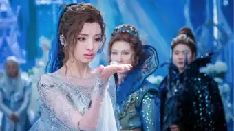 幻城收官麦迪娜诠释一眼万年
