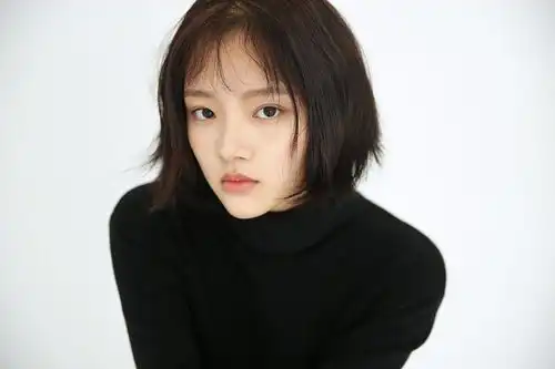 腾讯官宣盛典阵容,当红女星齐聚一堂,网友又是一场比美大赛
