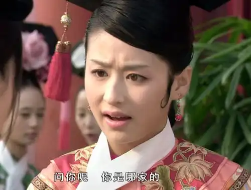 甄嬛传安陵容撞夏冬春是故意的,你看她撂牌子时说了啥藏得太深