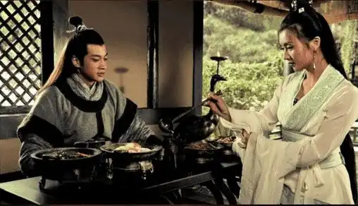 貂蝉死因离奇,曹操派关羽去杀貂蝉,关羽看到貂蝉心化掉
