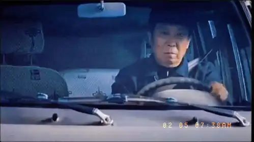 头文字狂飙之秋名山车神李有田
