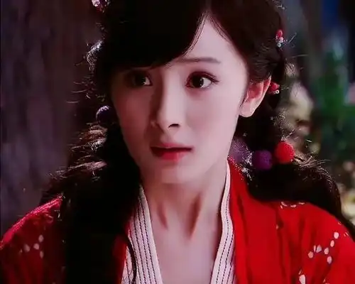 一袭红衣尽风华,杨幂,迪丽热巴,刘诗诗,谁是你心里的朱砂痣