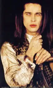 夜访吸血鬼官方剧照