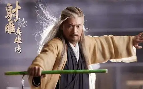 神雕侠侣争论不休的问题黯然销魂掌,打不打得赢降龙十八掌